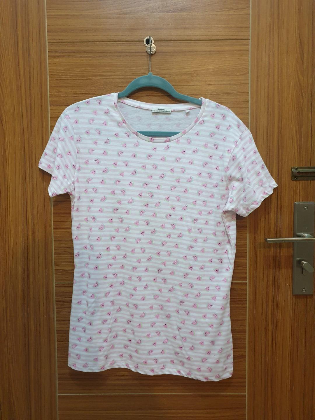Bershka cute tshirt top (Category: Longsleeves) located in Makati City. Submitted by treenasamonte (Listing ID 218918986, Image 1). Description: Brand new Bershka shirt for only 380 pesos Original retail price at 15.99 euros Never worn, not my size :).