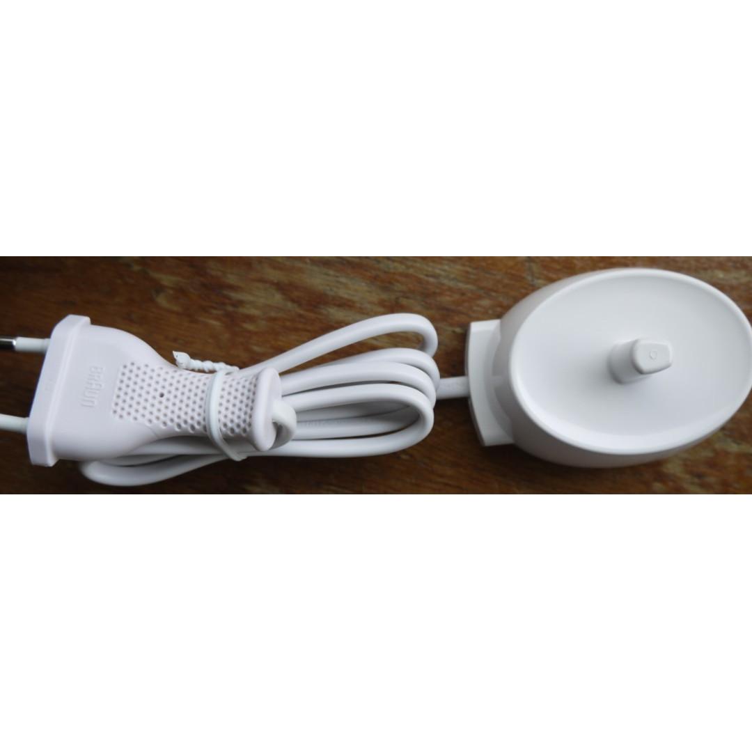 oral b electric toothbrush charger base