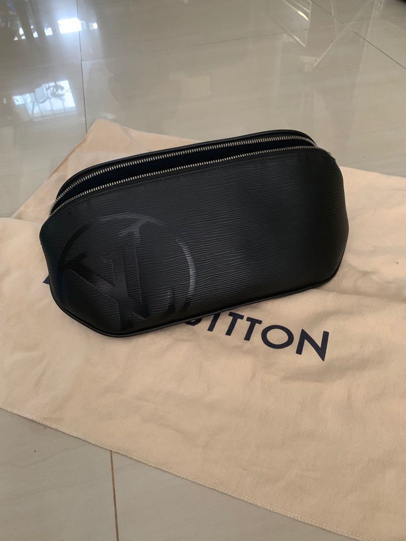 Louis Vuitton Circle Bumbag Black Epi