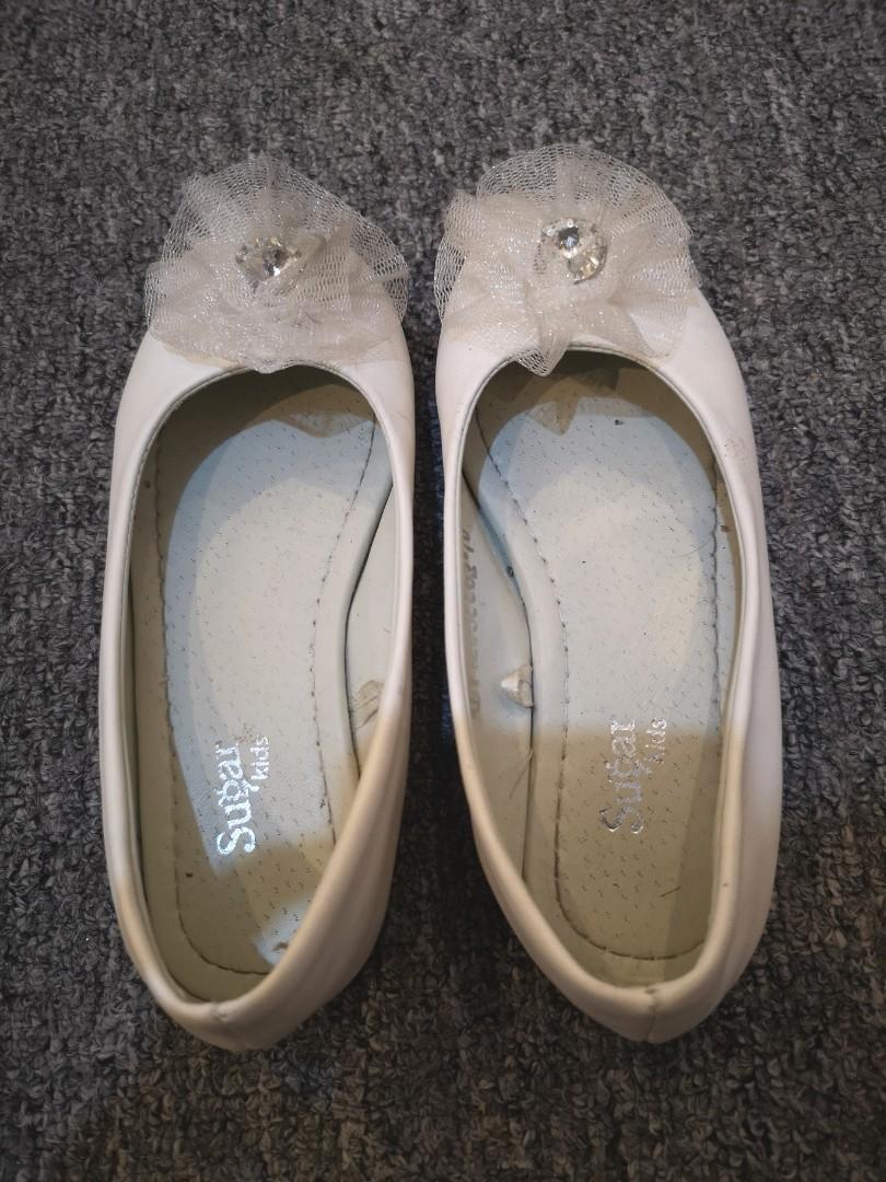 Girls White Shoes / Graduation Shoes 