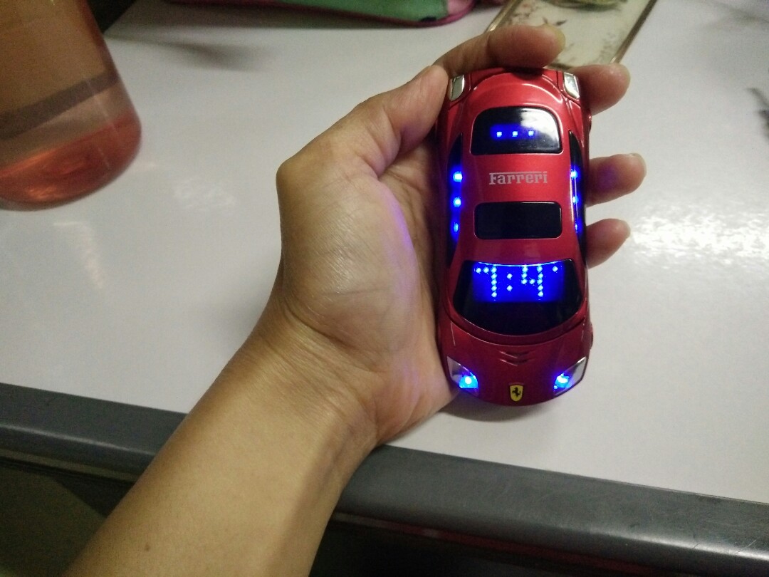 Hp Unik Bentuk Mobil Ferrari Telepon Seluler Tablet Lainnya Di Carousell