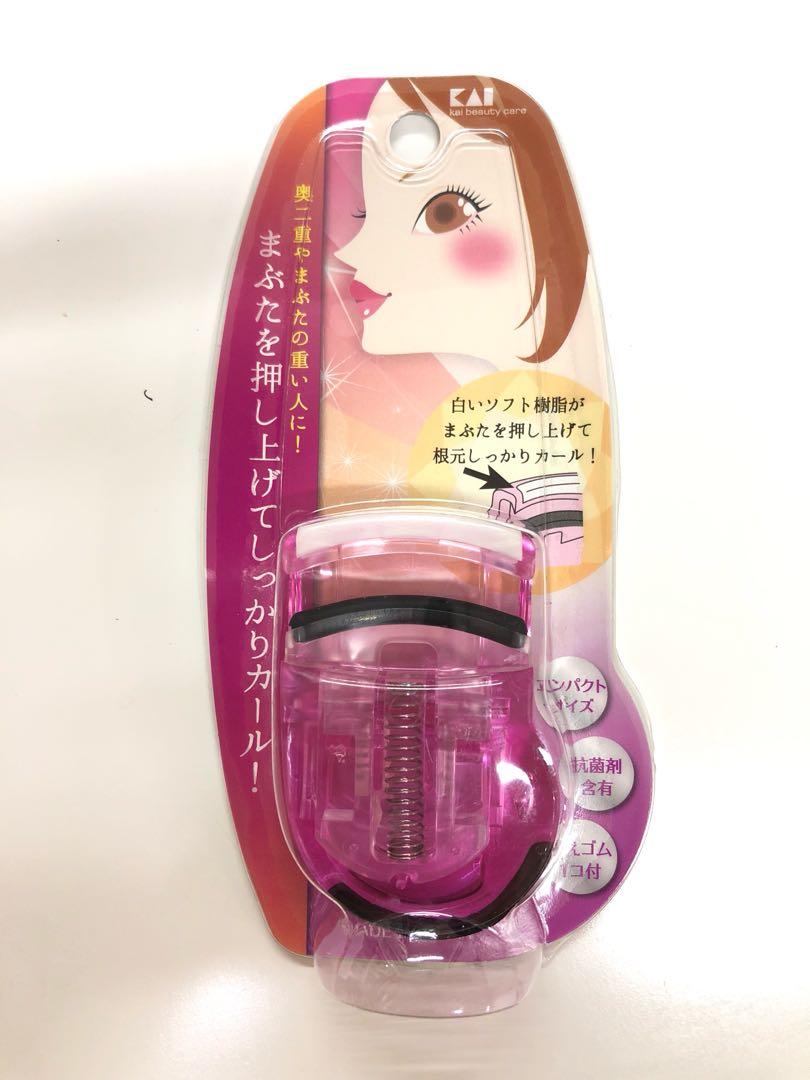 KAI compact eyelash curler in Pink, Beauty & Personal Care, Face