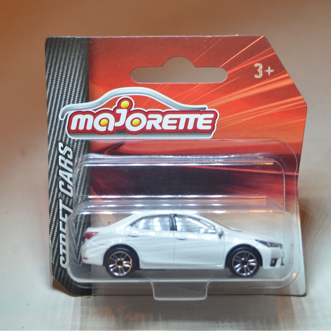 majorette toyota corolla altis
