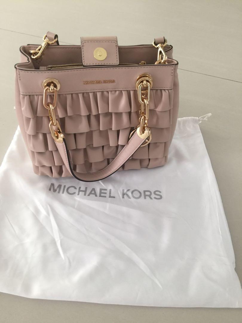 Michael Kors Cynthia soft pink satchel