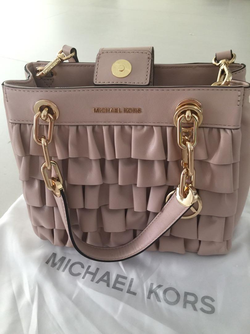 Michael Kors Cynthia soft pink satchel Women s Fashion Bags Wallets Cross body Bags on Carousell