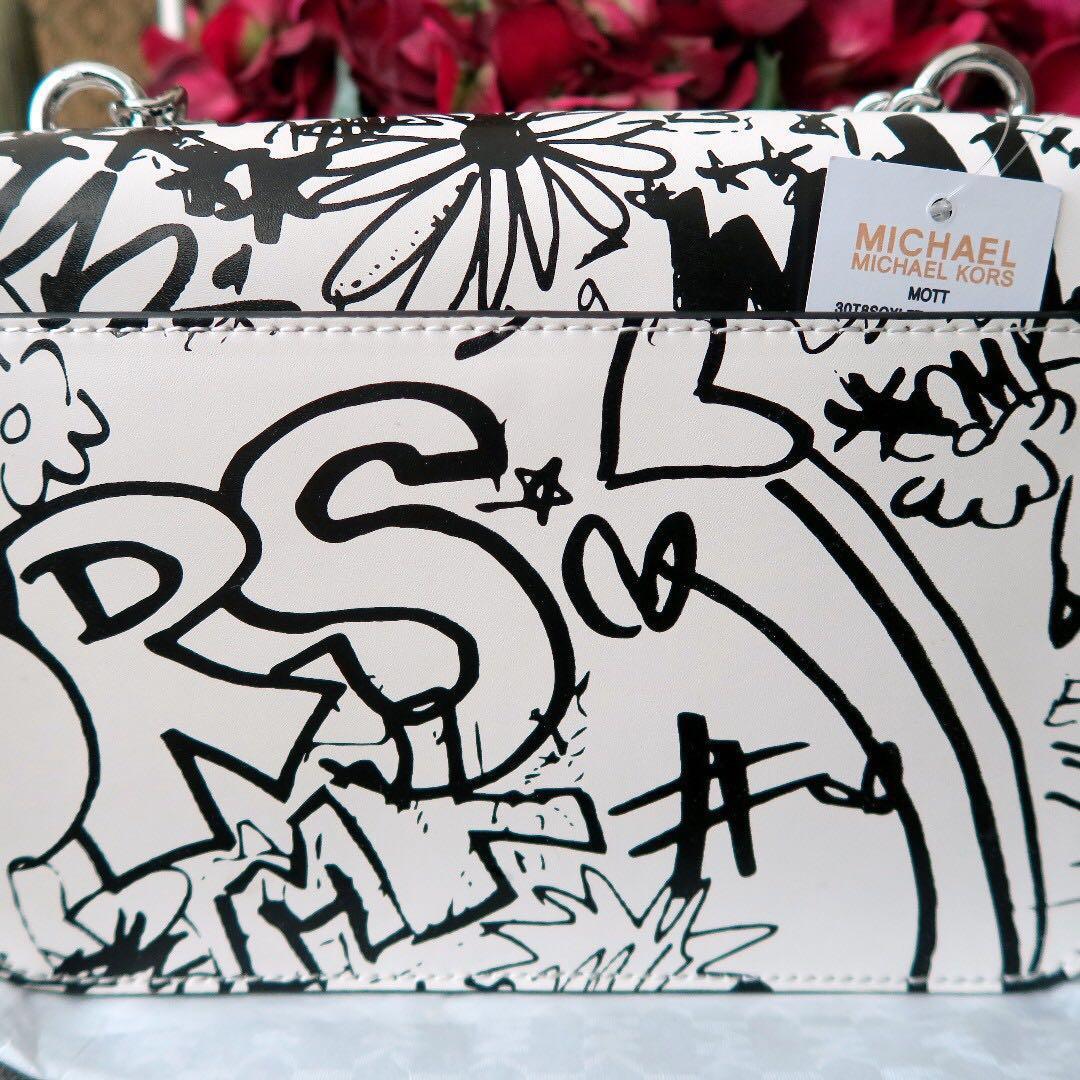 Mott large graffiti deals leather crossbody