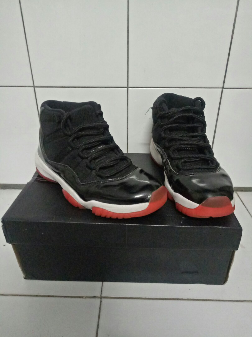 Nike Air Jordan Xi 2012 Bred Very Rare Men S Fashion Men S Footwear Sneakers On Carousell