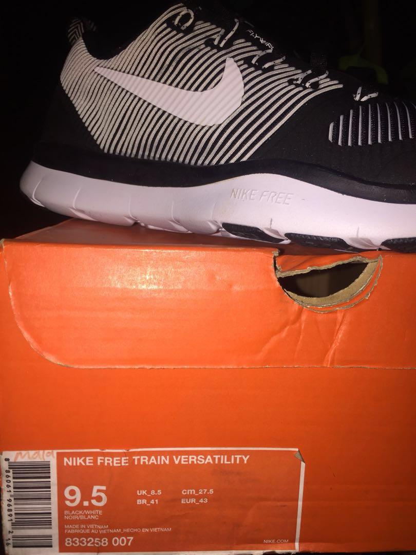 nike free train versatility red