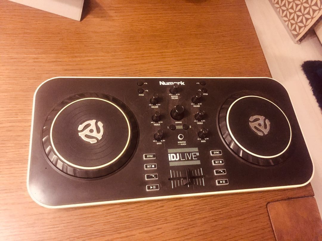 Numark Idj Live Dj Controller Music Media Music Instruments On Carousell