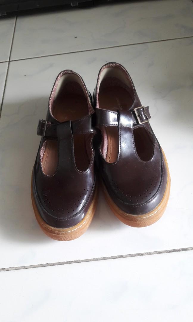 Preloved Fred Perry Women Shoes