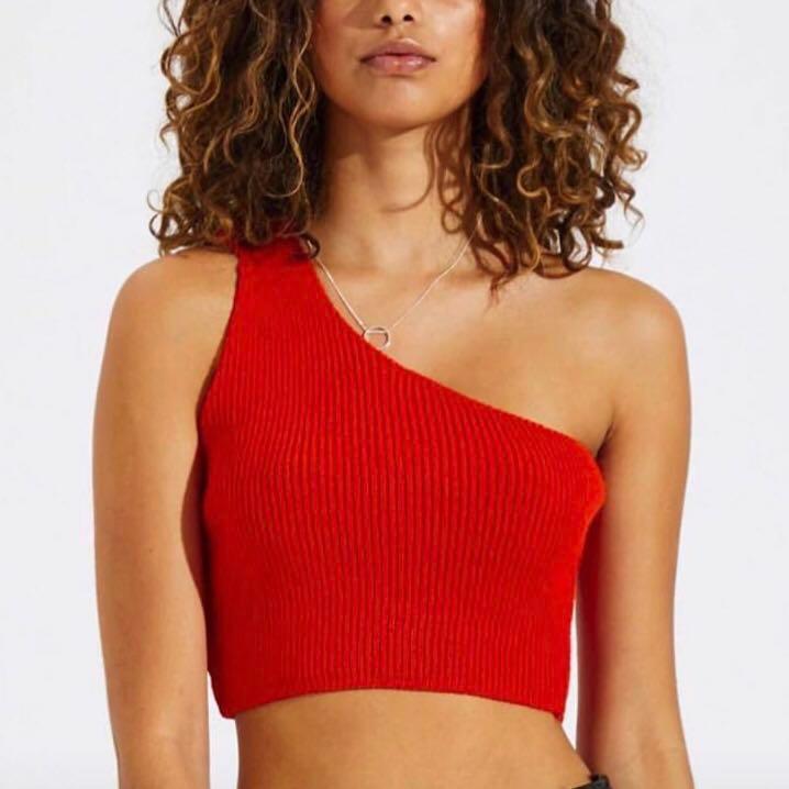 Red Asymmetrical Crop Top, Women's Fashion, Tops, Sleeveless on Carousell