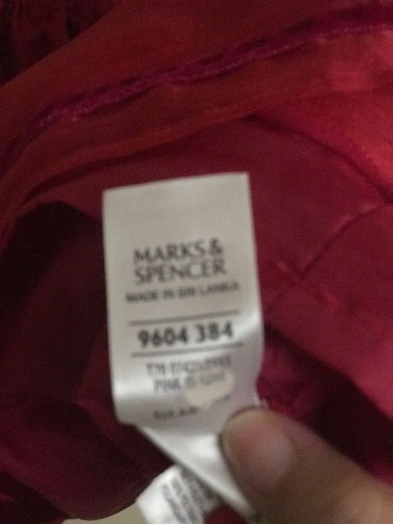 Red dress (Category: Babies & Kids Fashion) located in Taguig. Submitted by julski21 (Listing ID 219050294, Image 3). Description: .