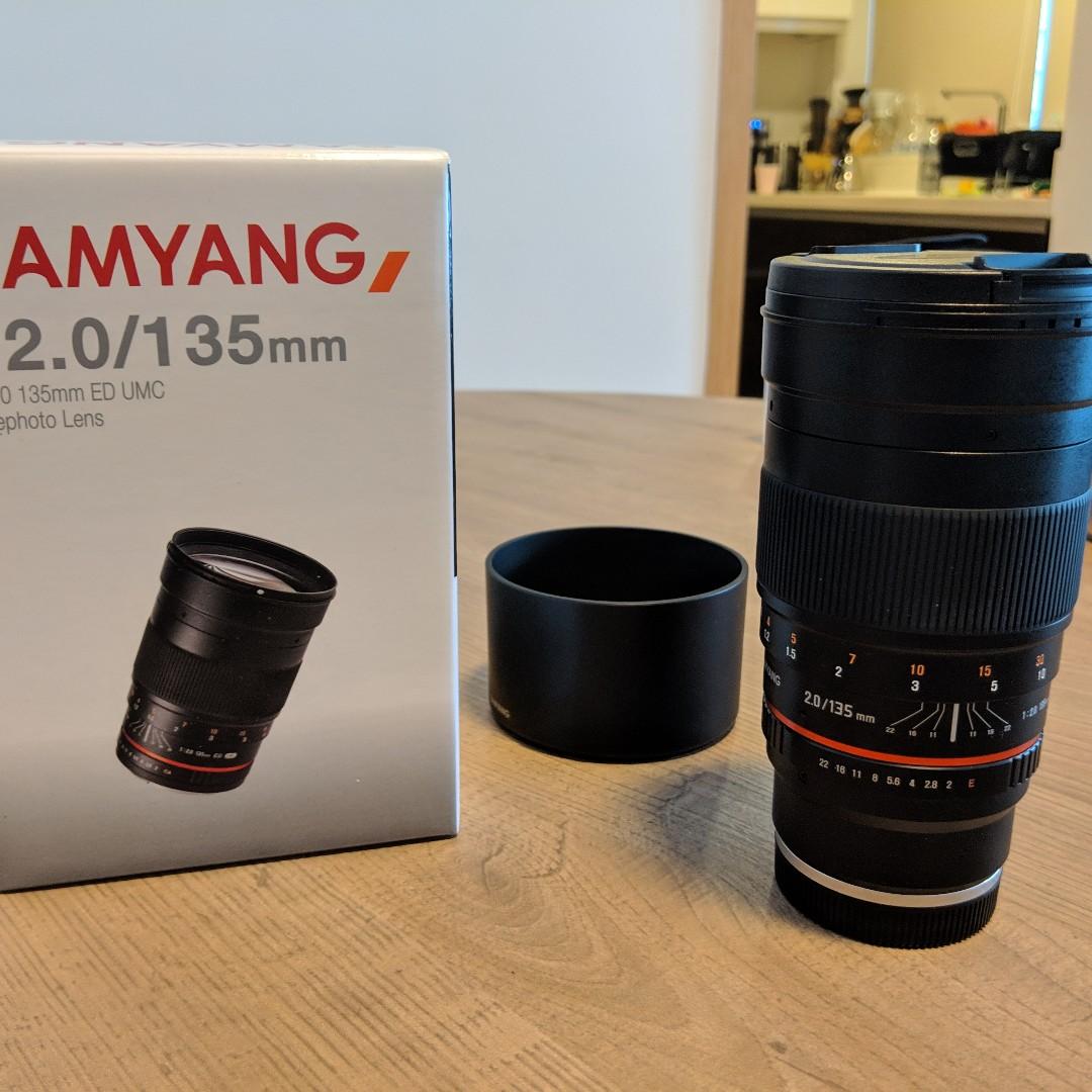 Samyang 135mm f/2.0 ED UMC Telephoto Lens for Fuji X Mount Interchangeable Lens Cameras 