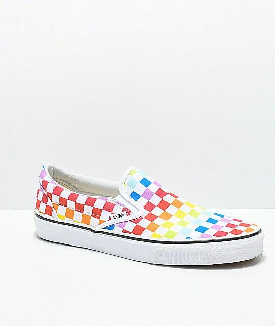 vans slip on rainbow checkerboard skate shoes