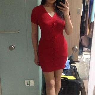 Red bodycon dress
