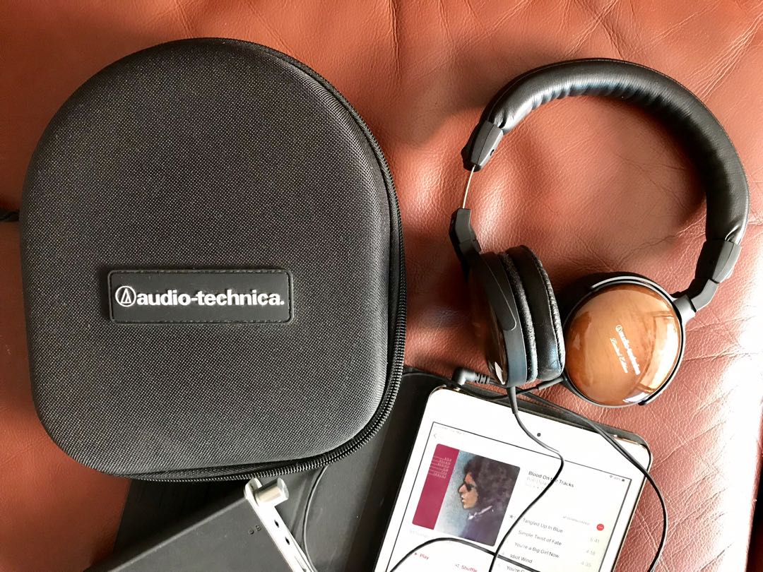 Audio Technica ATH ESW9LTD Earsuit series Limited Edition Audio