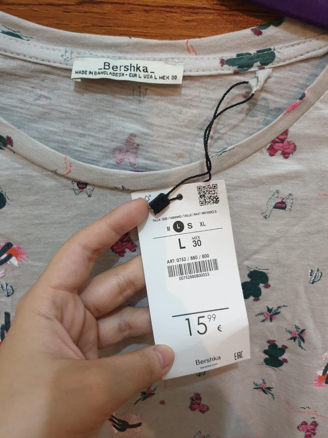 Bershka cactus shirt (Category: Longsleeves) located in Makati City. Submitted by treenasamonte (Listing ID 219188092, Image 2). Description: Brand new Bershka shirt SRP: 15.99 euros (see pics for price and size).