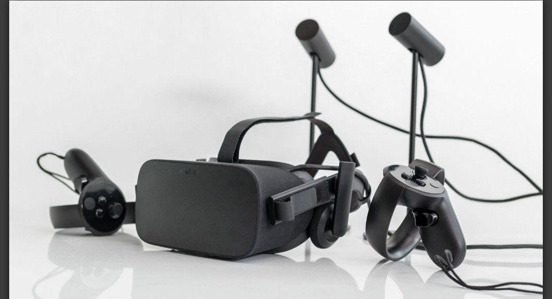 Brand new Oculus Rift plus additional USB/Hdmi extension cables and VR