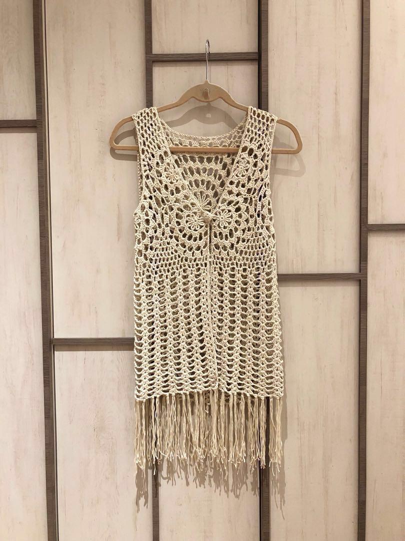 FOREVER 21 Crochet Beach Fringe Vest Beige Cream