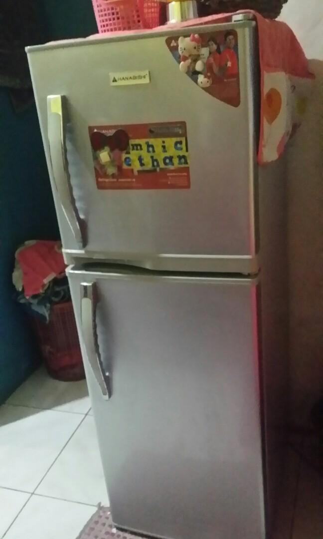 Hanabishi 4.8 cubic ft 2 door refrigerator, TV & Home Appliances ...