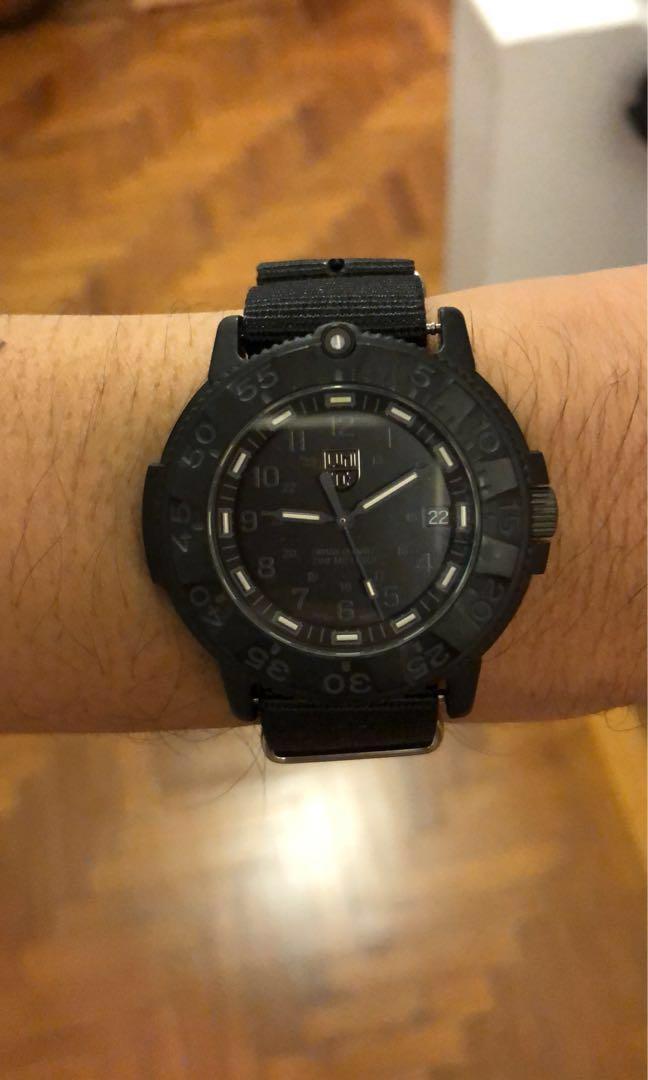 luminox navy seal 3000