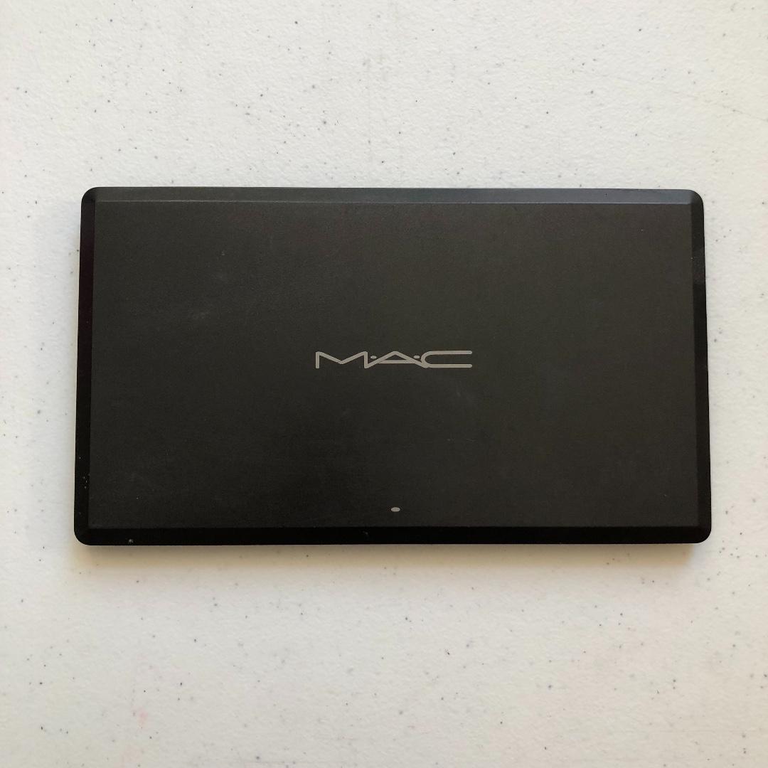 Mac Empty Eyeshadow Palette On Carousell