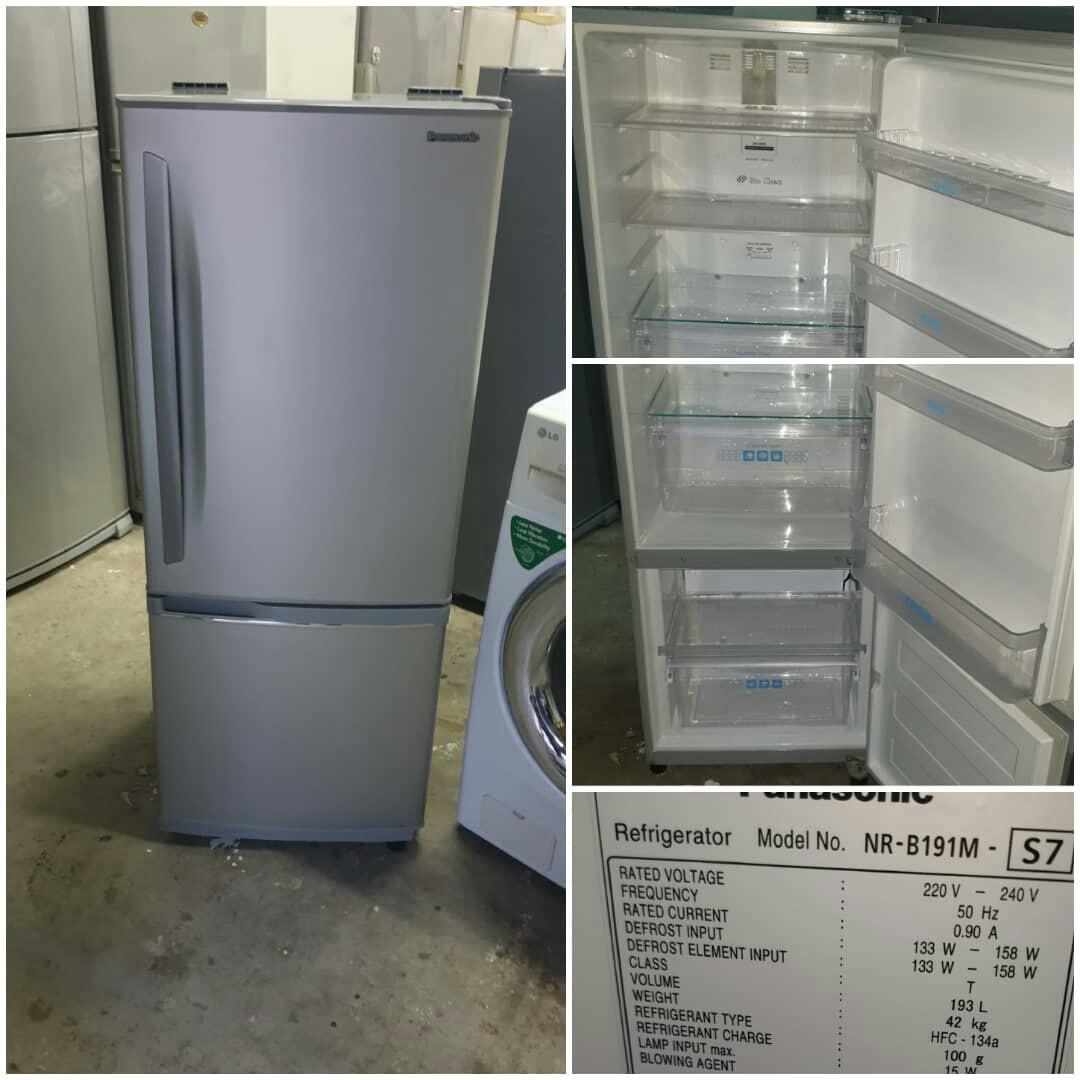 Panasonic 2 Doors Fridge Refrigerator Peti Sejuk Peti Ais 193l Good Condition Kitchen Appliances On Carousell