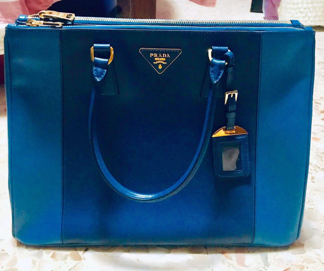 prada saffiano bluette