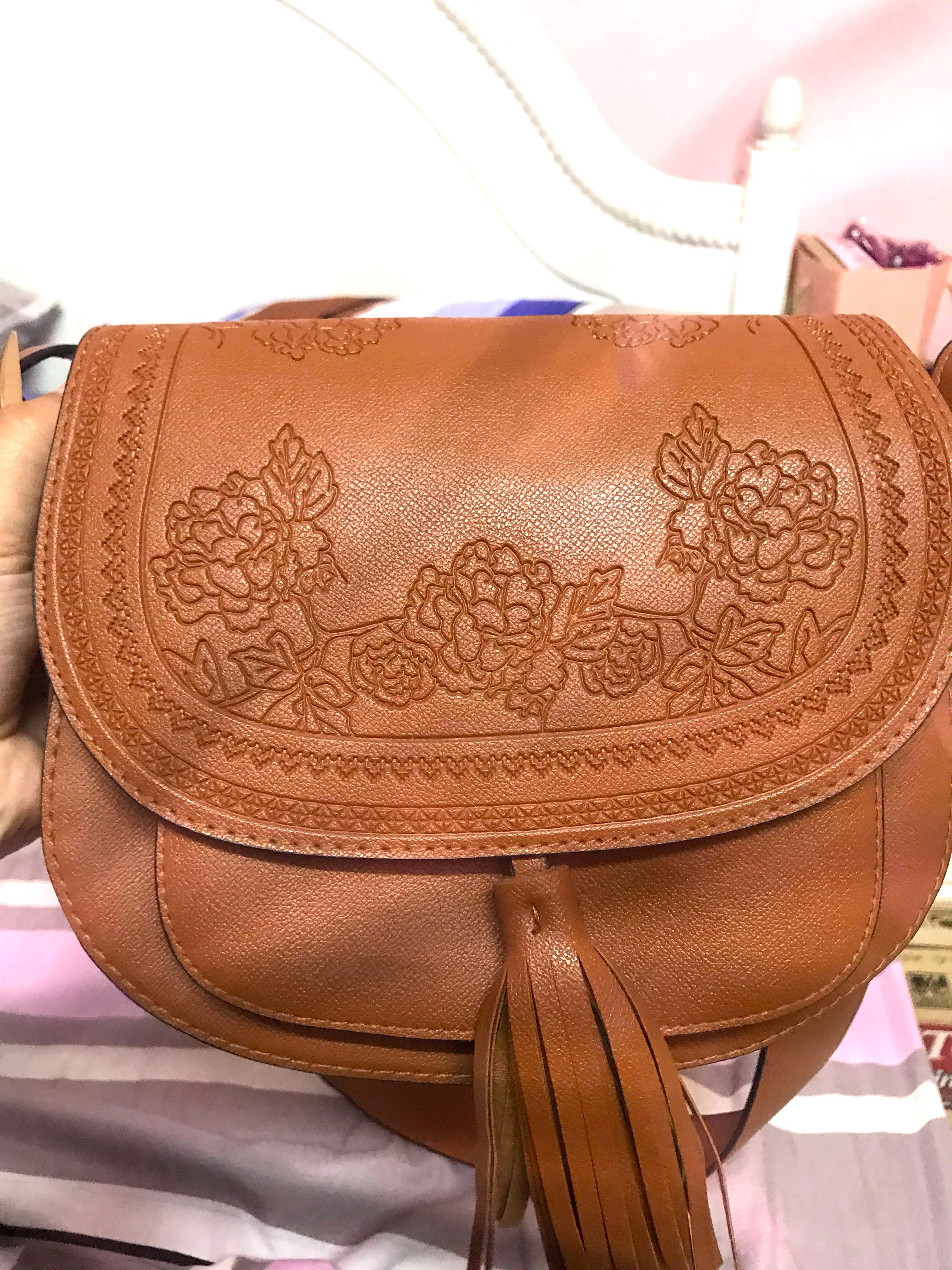 Primark saddle bag deals