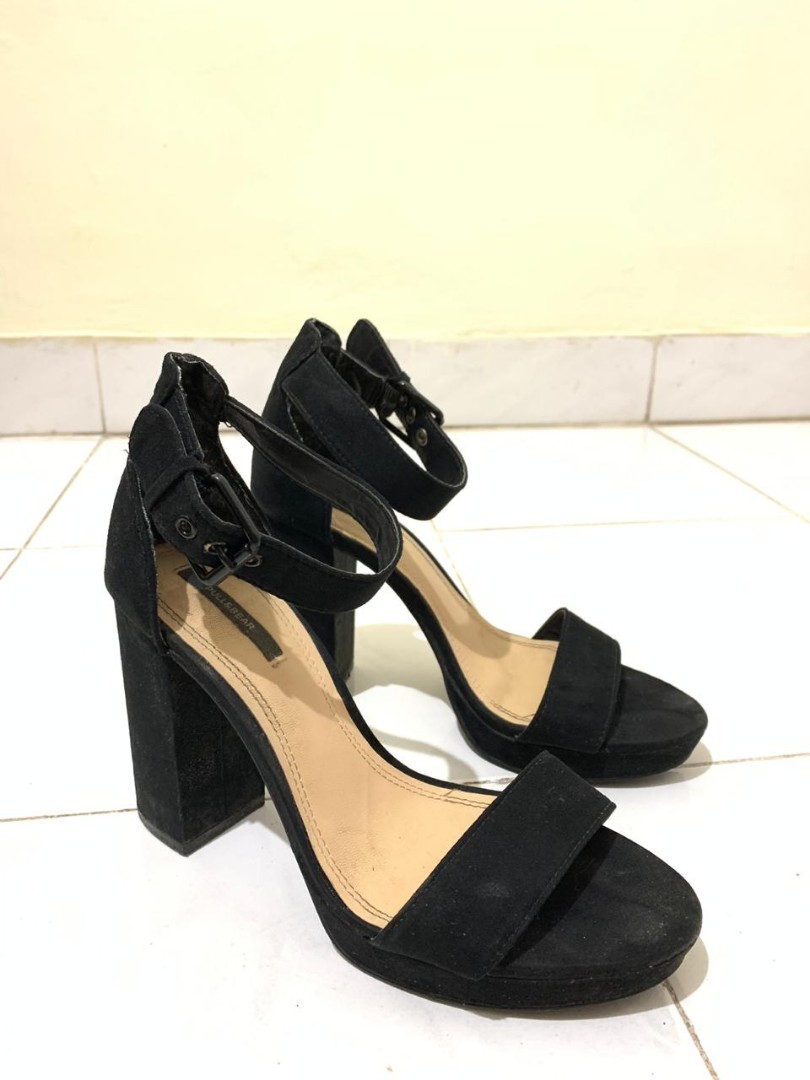 pull and bear heels
