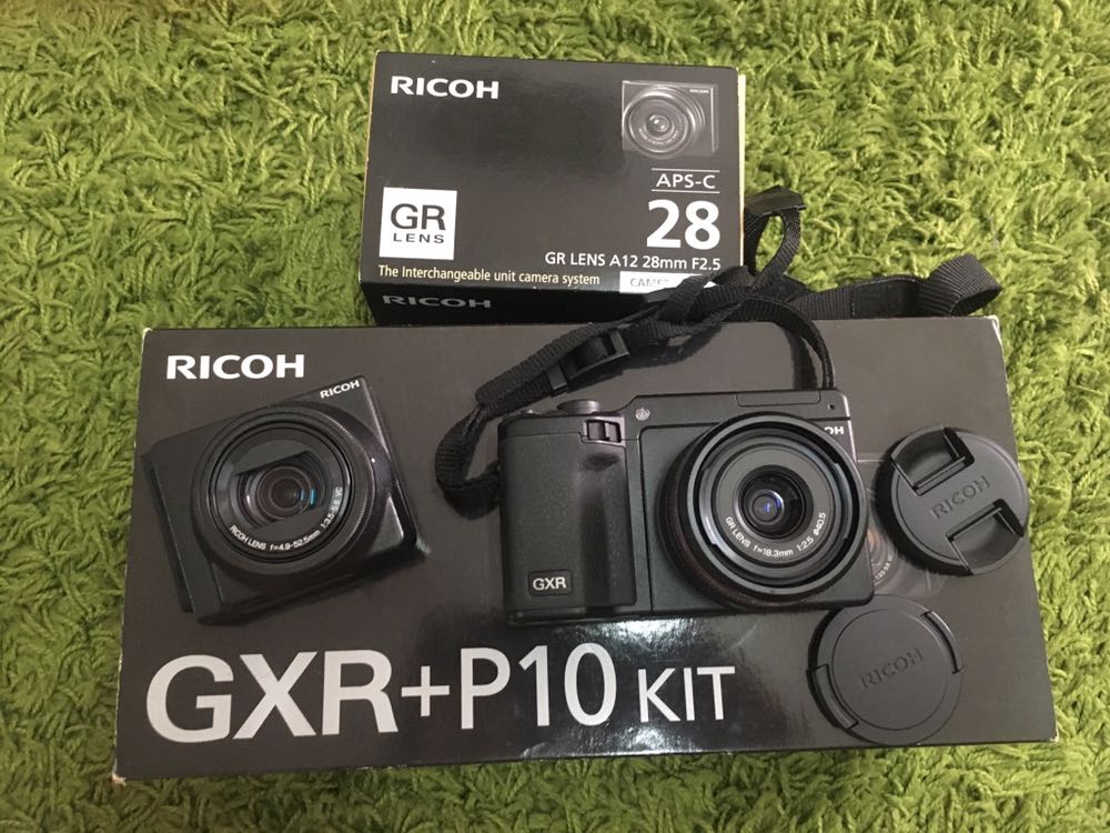 Ricoh】GXR+S10 KIT / HA-3 / LC-2 - デジタルカメラ