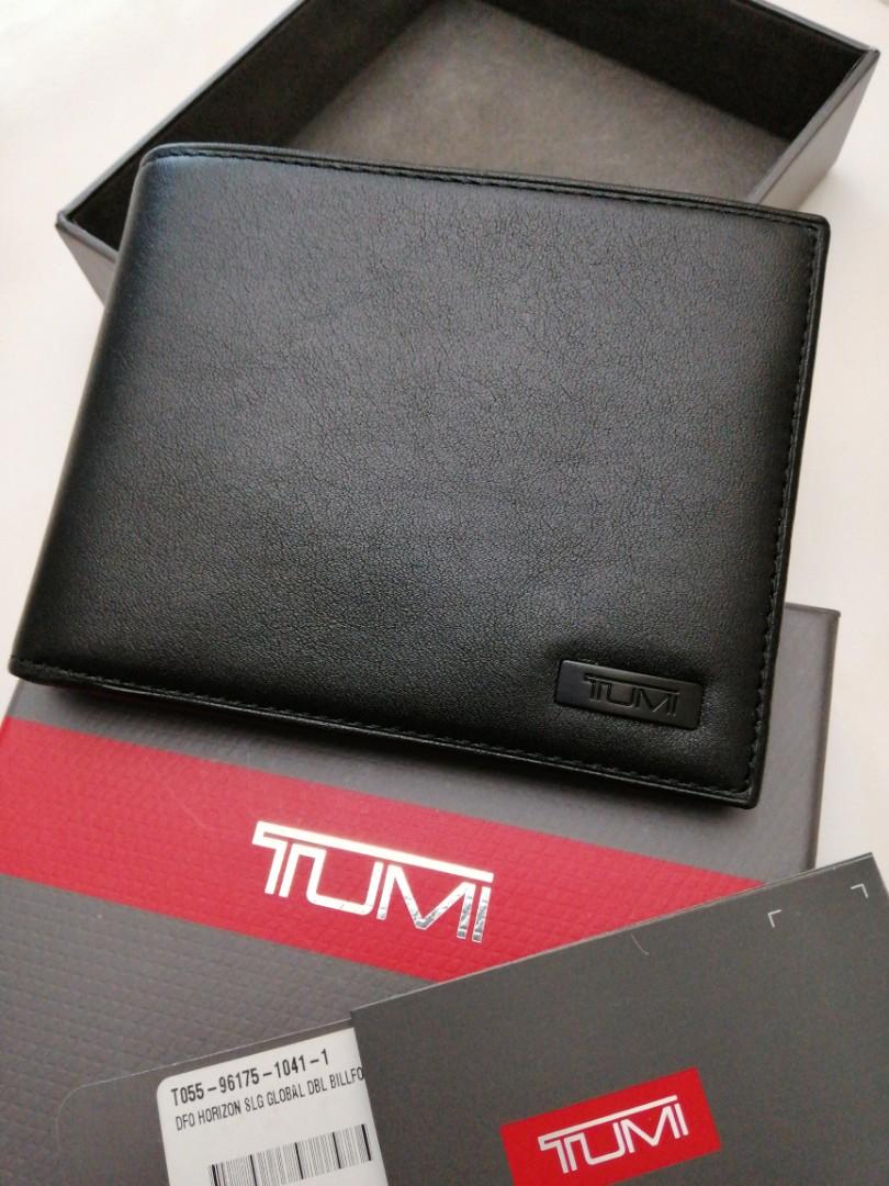 Tumi store black wallet