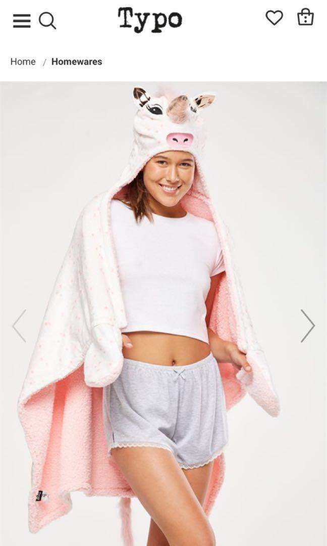 TYPO Unicorn Hooded Blanket
