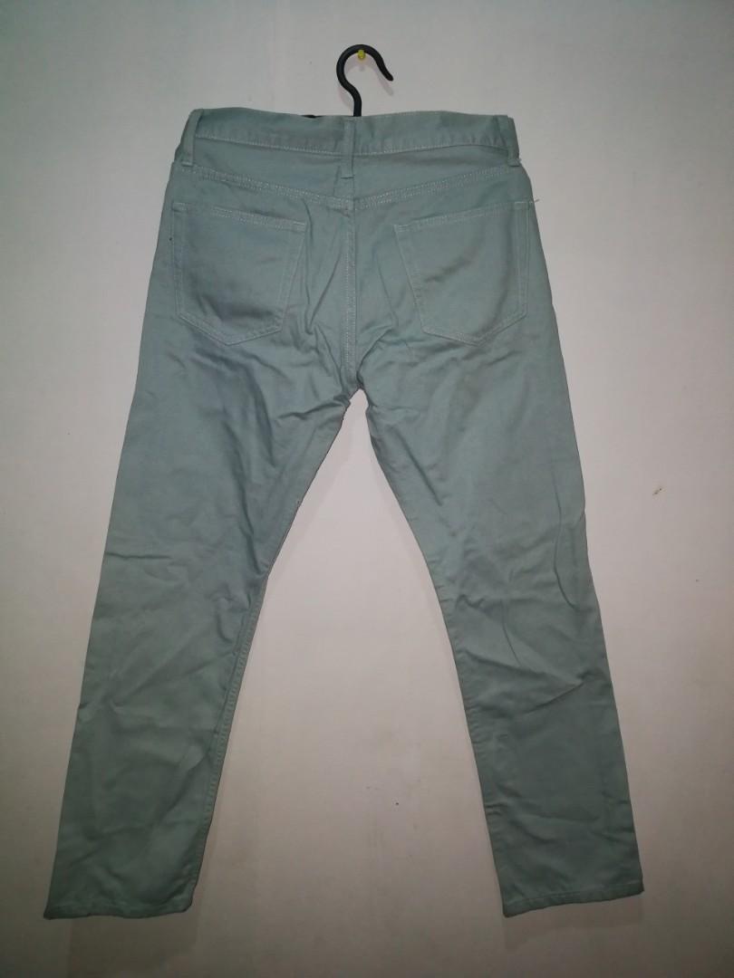 Uniqlo Denim Pants (Category: Trousers) located in Manila. Submitted by sonderman (Listing ID 219155178, Image 2). Description: Uniqlo Denim Pants Color: see photo Size: 29 Check pictures for dimensions Rfs: closet cleanup Contact me for faster transaction: 0915 421 9186 Delivery thru fast track: Metro manila - 60 Provincial - 180 No return and exchange.