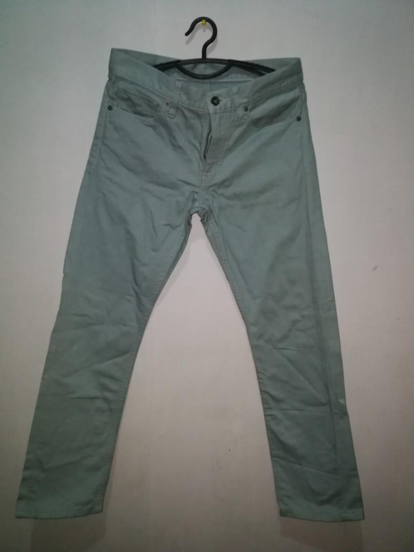 Uniqlo Denim Pants (Category: Trousers) located in Manila. Submitted by sonderman (Listing ID 219155178, Image 1). Description: Uniqlo Denim Pants Color: see photo Size: 29 Check pictures for dimensions Rfs: closet cleanup Contact me for faster transaction: 0915 421 9186 Delivery thru fast track: Metro manila - 60 Provincial - 180 No return and exchange.