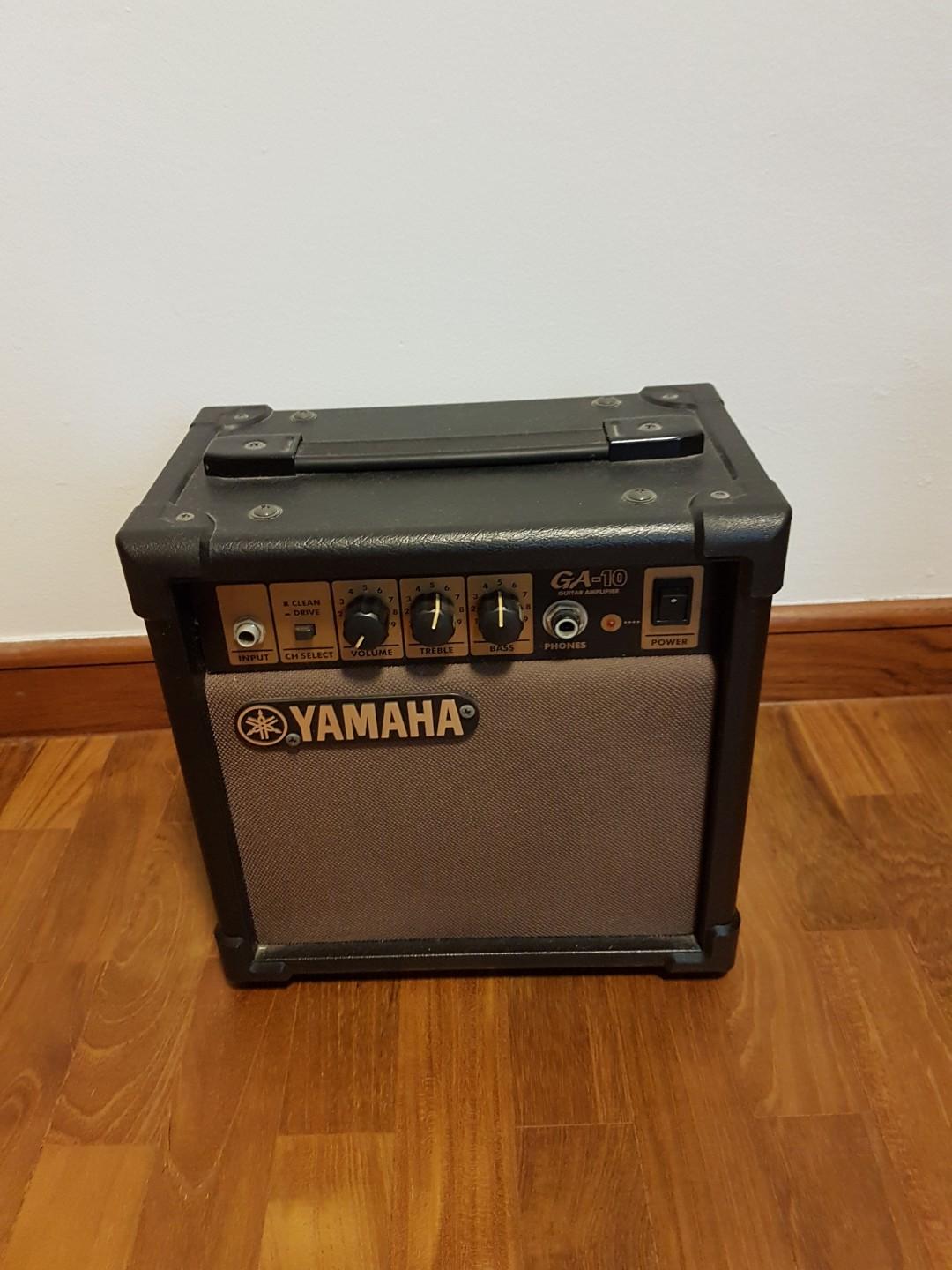 Yamaha ERG121 guitar, Hobbies & Toys, Music & Media, Musical ...