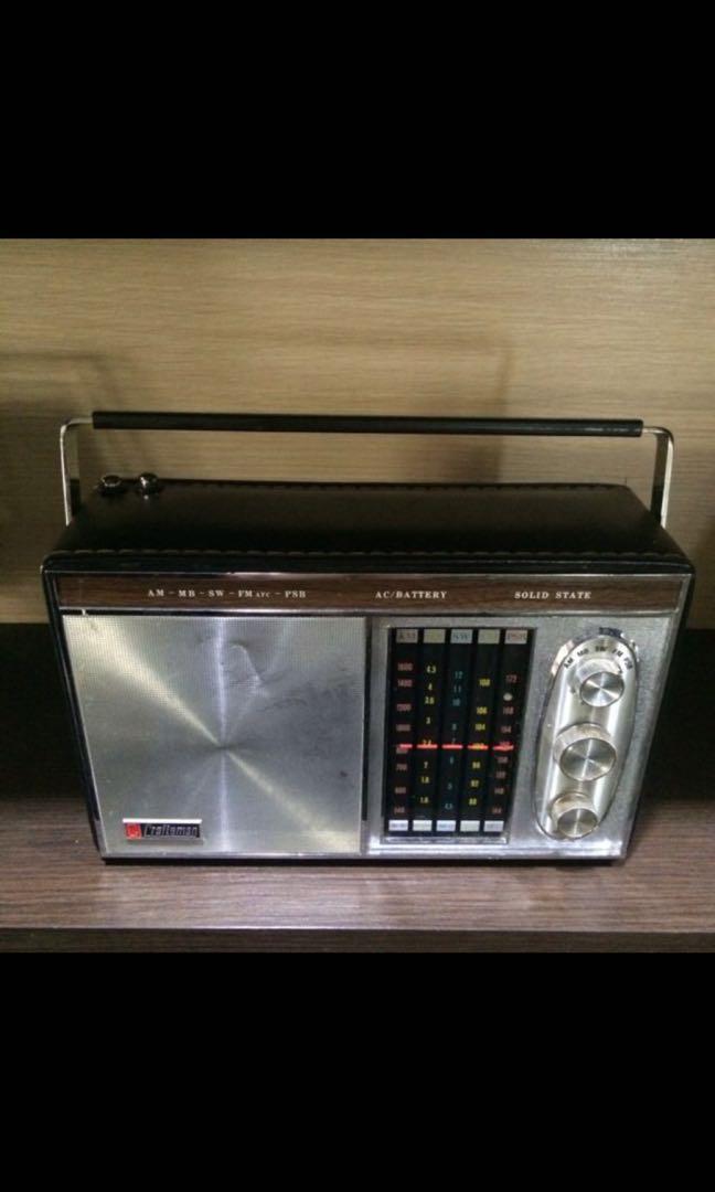 1969 Craftsman 5 Band Solid State Transistor Radio Hobbies Toys Memorabilia Collectibles Vintage Collectibles On Carousell