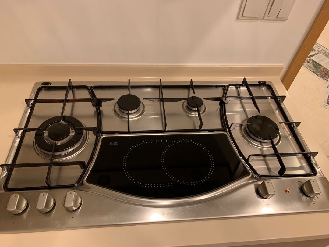 hob with induction and gas