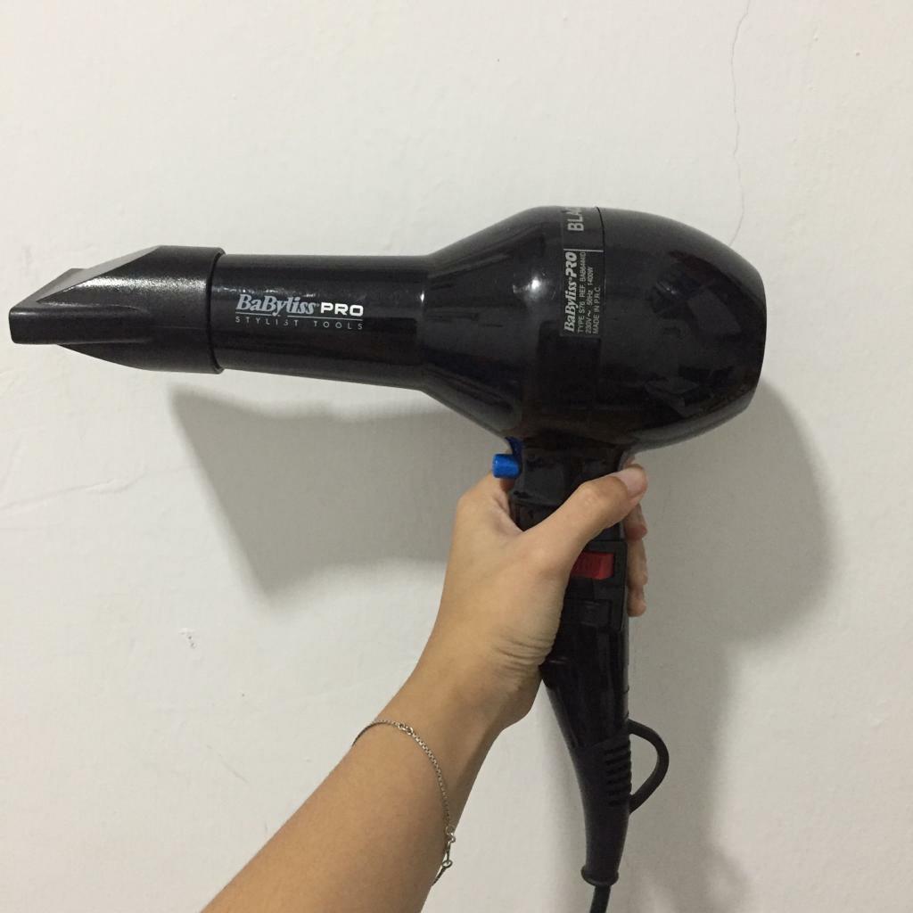 Babyliss Pro Hairdryer 1400w Kesehatan Kecantikan Perawatan Rambut Di Carousell
