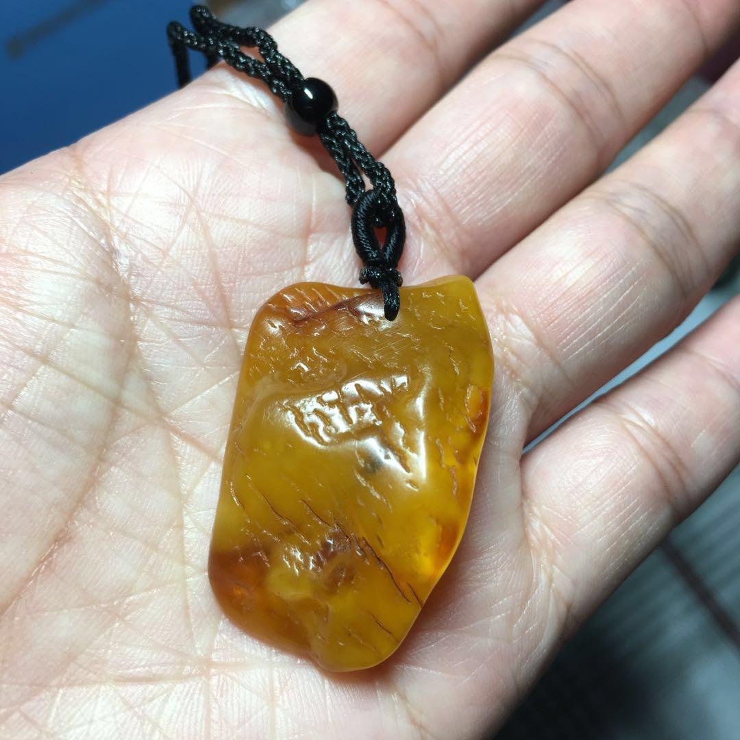 beeswax necklace