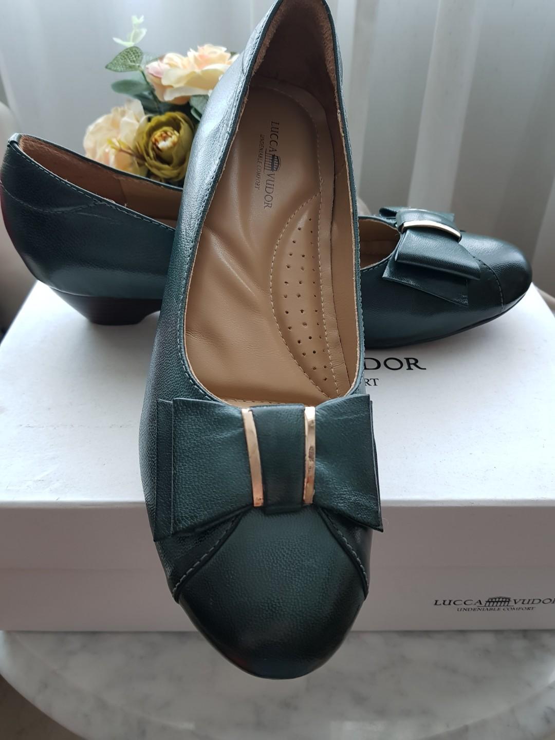 olive green ladies shoes