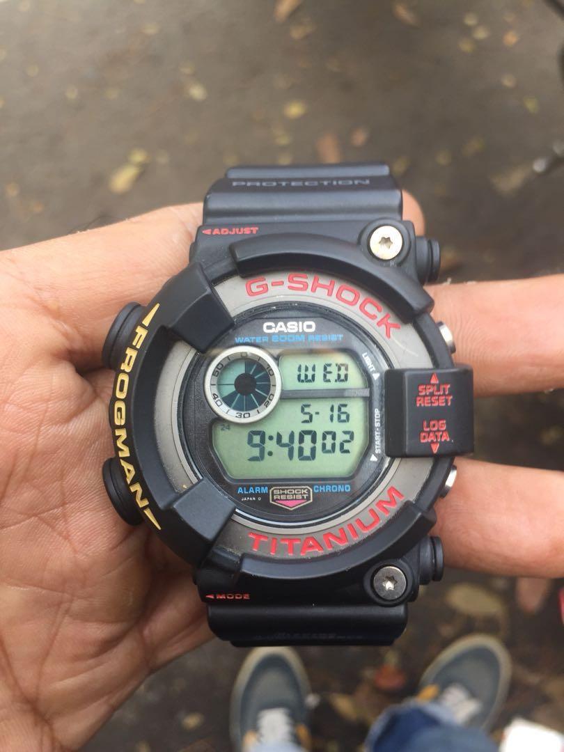 外装新品】G-SHOCK フロッグマン DW-8200 ネイビー×ダークグレー