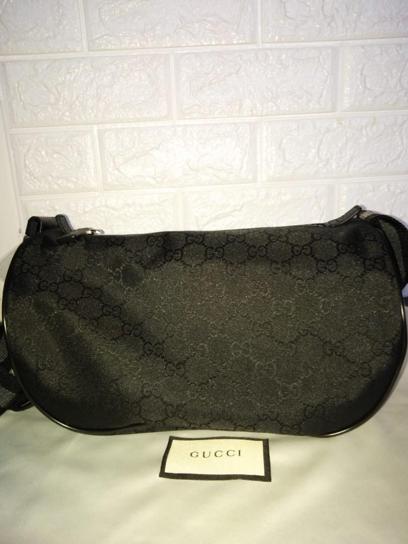 Gucci Half Moon Sling Bag / waist bag 