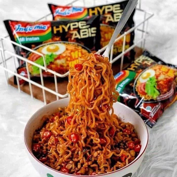 Indo Mie Goreng Hype Abis Food Drinks Instant Food On Carousell