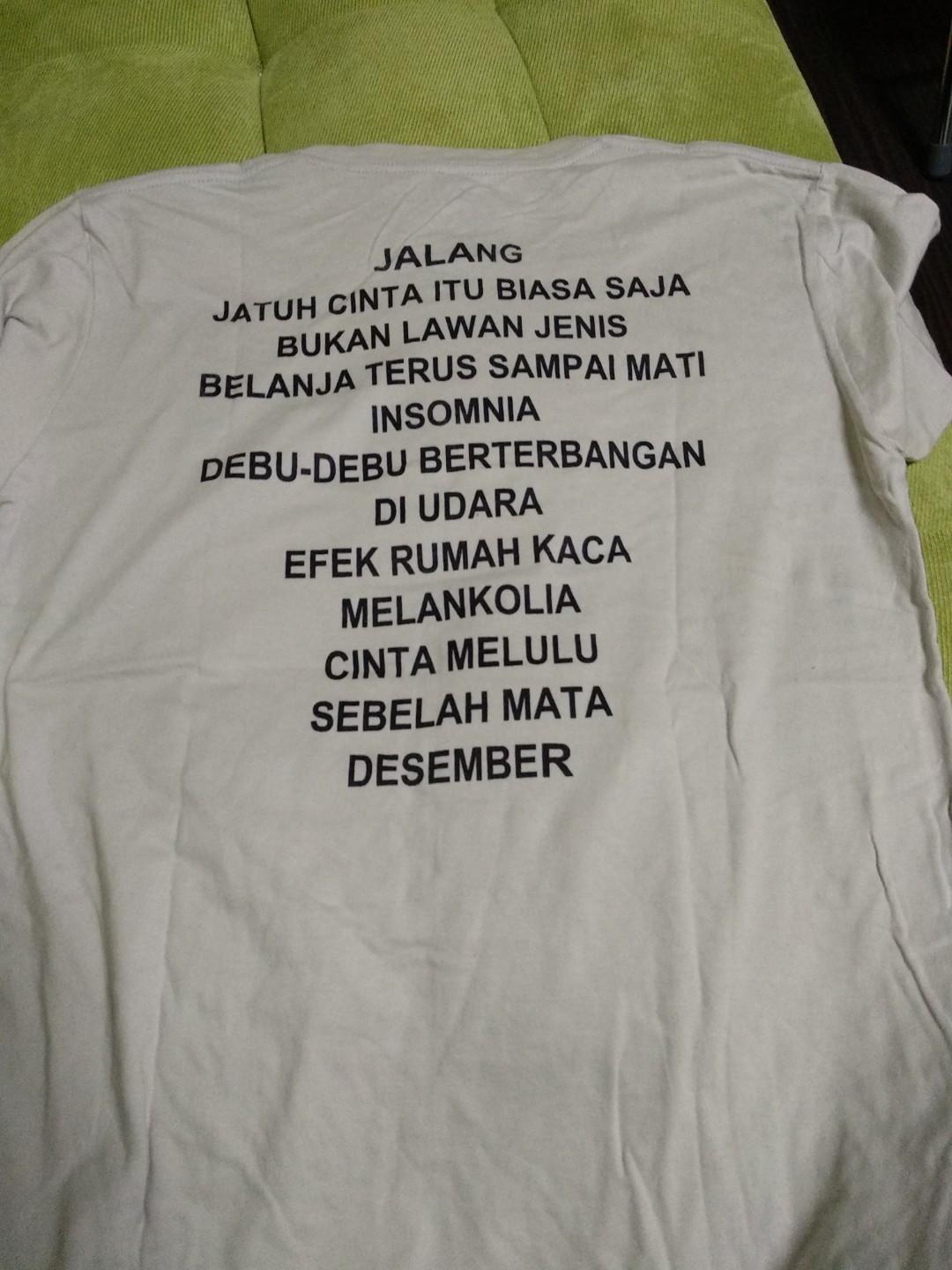 Merchandise Kaos Efek Rumah Kaca Fesyen Pria Pakaian Atasan Di Carousell