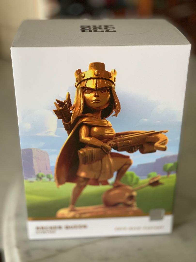 Limited Edition Gold Archer Queen Statue Clash of Clans, Video Gaming
