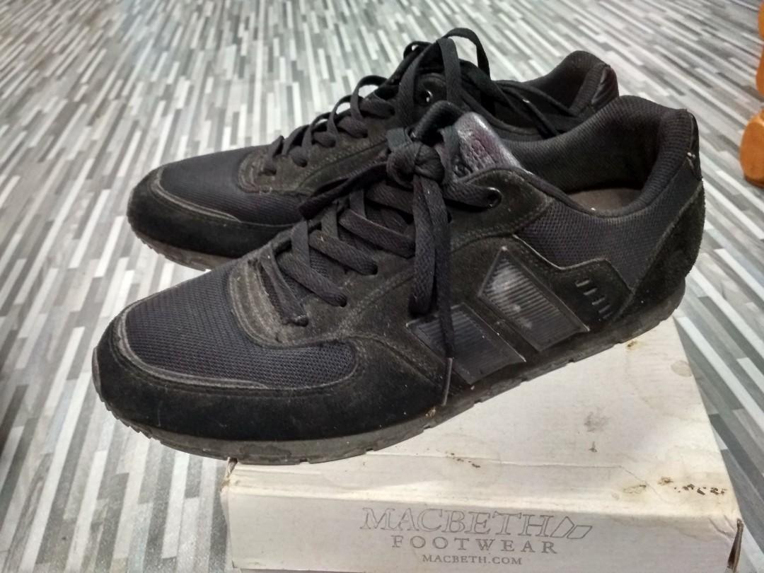 Macbeth Fischer Black2 era Tom delonge 