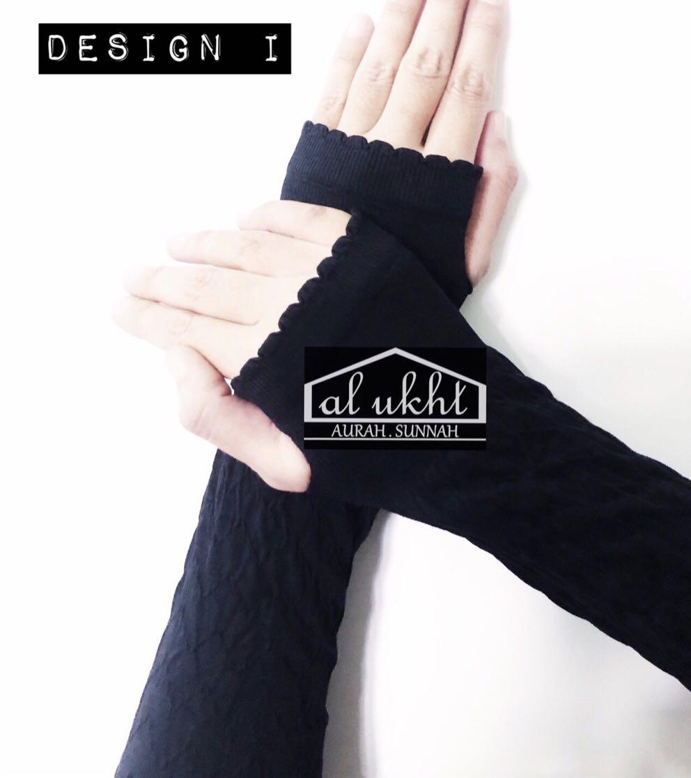 Pattern Thumb Handsocks (Category: Accessories) located in Singapore. Submitted by alukhtstore (Listing ID 219335220, Image 1). Description: بِسْمِ اللهِ الرَّحْمٰنِ الرَّحِيْم PATTERN THUMB HANDSOCKS • Design I (Stretchable up to above elbow, highly breathable, sweat-absorption.) (SOLD OUT) • Design II (Stretchable up to above elbow, anti-slipping.) Material: Nylon Spandex Free normal mail Smartpac delivery $3.20 PM TO PURCHASE/ENQUIRY 💌 #alukh