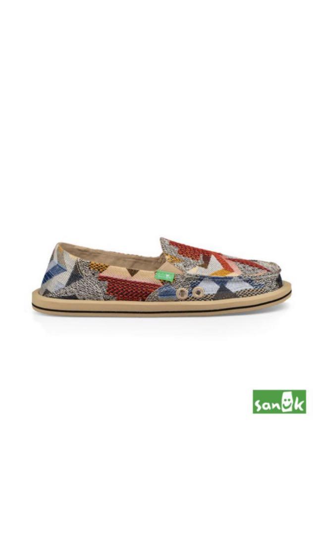 sanuk donna geo patch