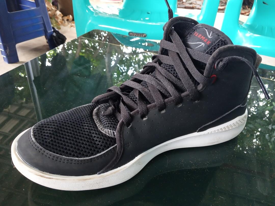 Sepatu Basket Original, Fesyen Pria, Sepatu , Sneakers di Carousell